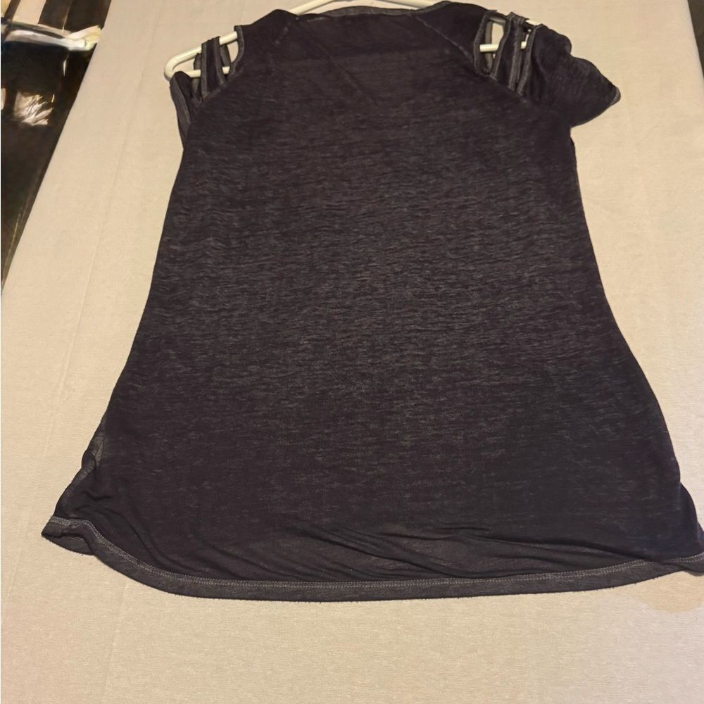 ROCK AND REPUBLIC Women XS Strappy Lightweight Tee shirt‎ Top - Picture 3 of 5